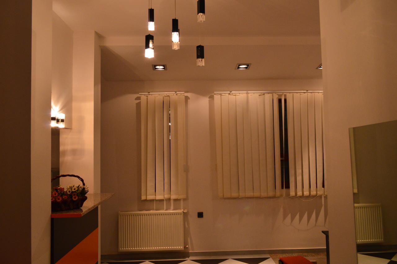 Deluxe Apartment Tbilisi Exterior foto
