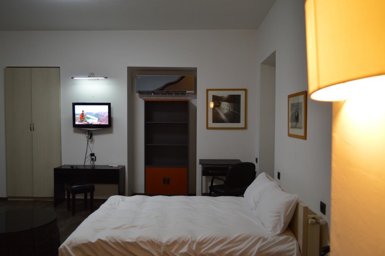 Deluxe Apartment Tbilisi Exterior foto