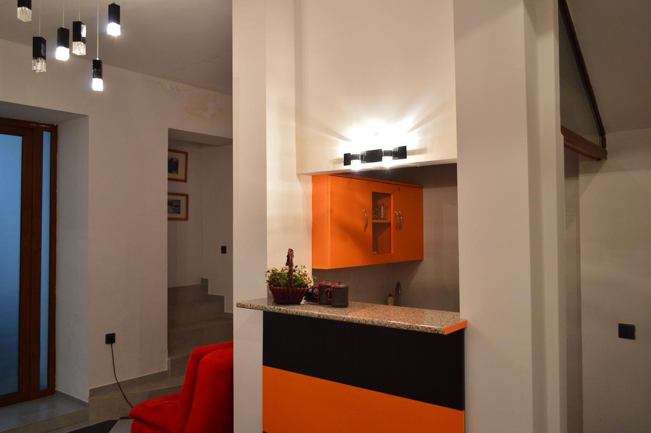 Deluxe Apartment Tbilisi Exterior foto